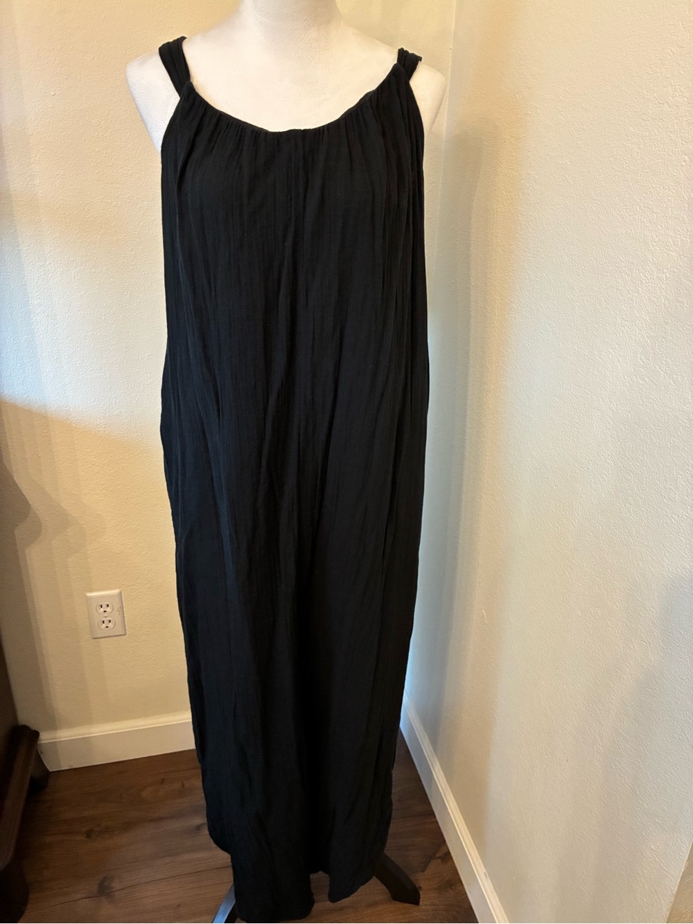 Old Navy Black Sleeveless Maxi Dress with Gathered Neckline 100% Cotton